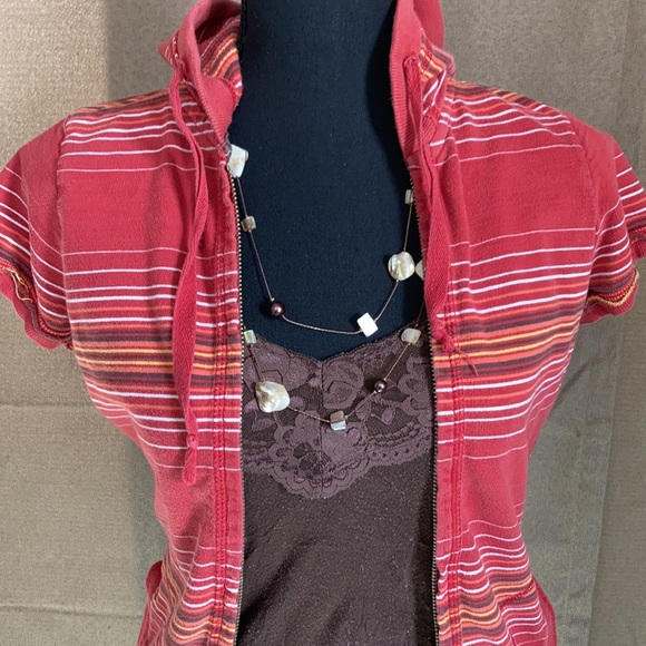 Maurice’s Burnt Red with Stripes Short-sleeve Hooded Top with Pockets Size S - Picture 8 of 10